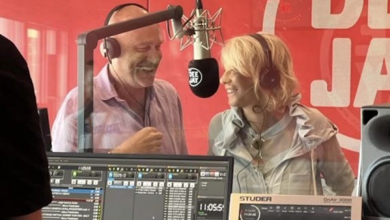 1 Agosto con noi Maria De Filippi e Rudy Zerbi da Deejay e poi Petit, Marisol e Le Donatella con Maxibon!