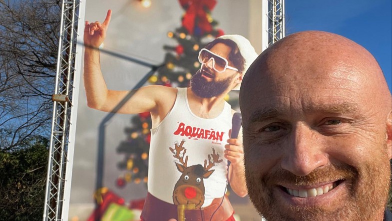 100MILA VOLTE GRAZIE - AQUAFAN CONQUISTA IL WEB CON GLI AUGURI DI NATALE