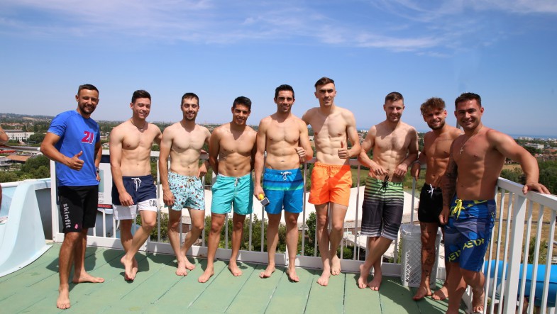 Leon Haslam vince la SuperBike AquaRace