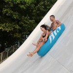 Michelle Hunziker e la sua estate rosa in Aquafan!