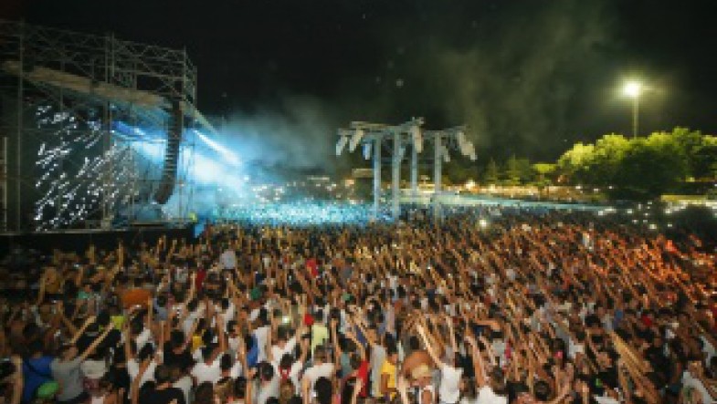 Avicii, la notte dei record