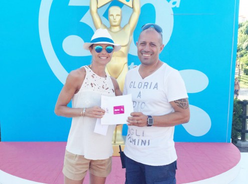 E' festa con Martina Colombari!