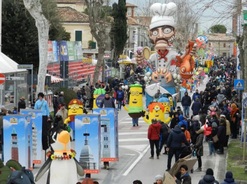 I Parchi Costa Edutainment sfilano al Carnevale di Fano