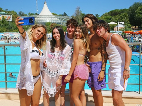 I ragazzi di Stardust ai parchi Aquafan e Oltremare!